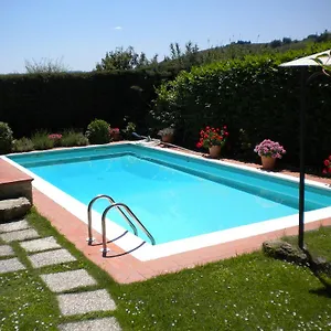 https://la-rondine-san-gimignano.it-tuscanyhotel.com